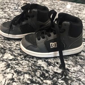 Toddler DC High Top Sneakers size 7